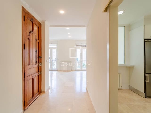 3 soveværelse Lejlighed til leje i Valencia by - € 2.600 (Ref: 10095787)