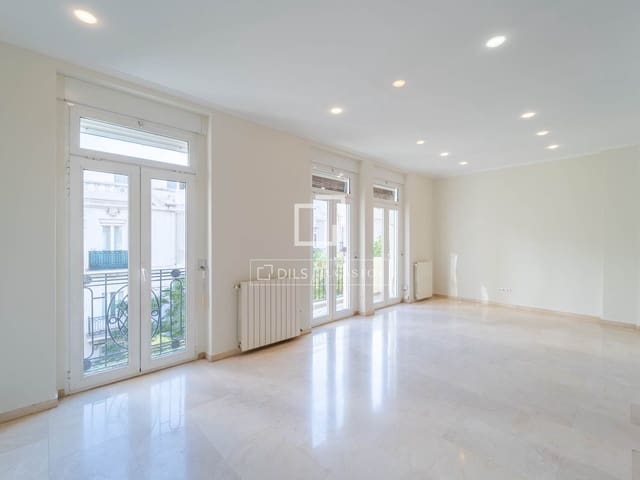 3 soveværelse Lejlighed til leje i Valencia by - € 2.600 (Ref: 10095787)