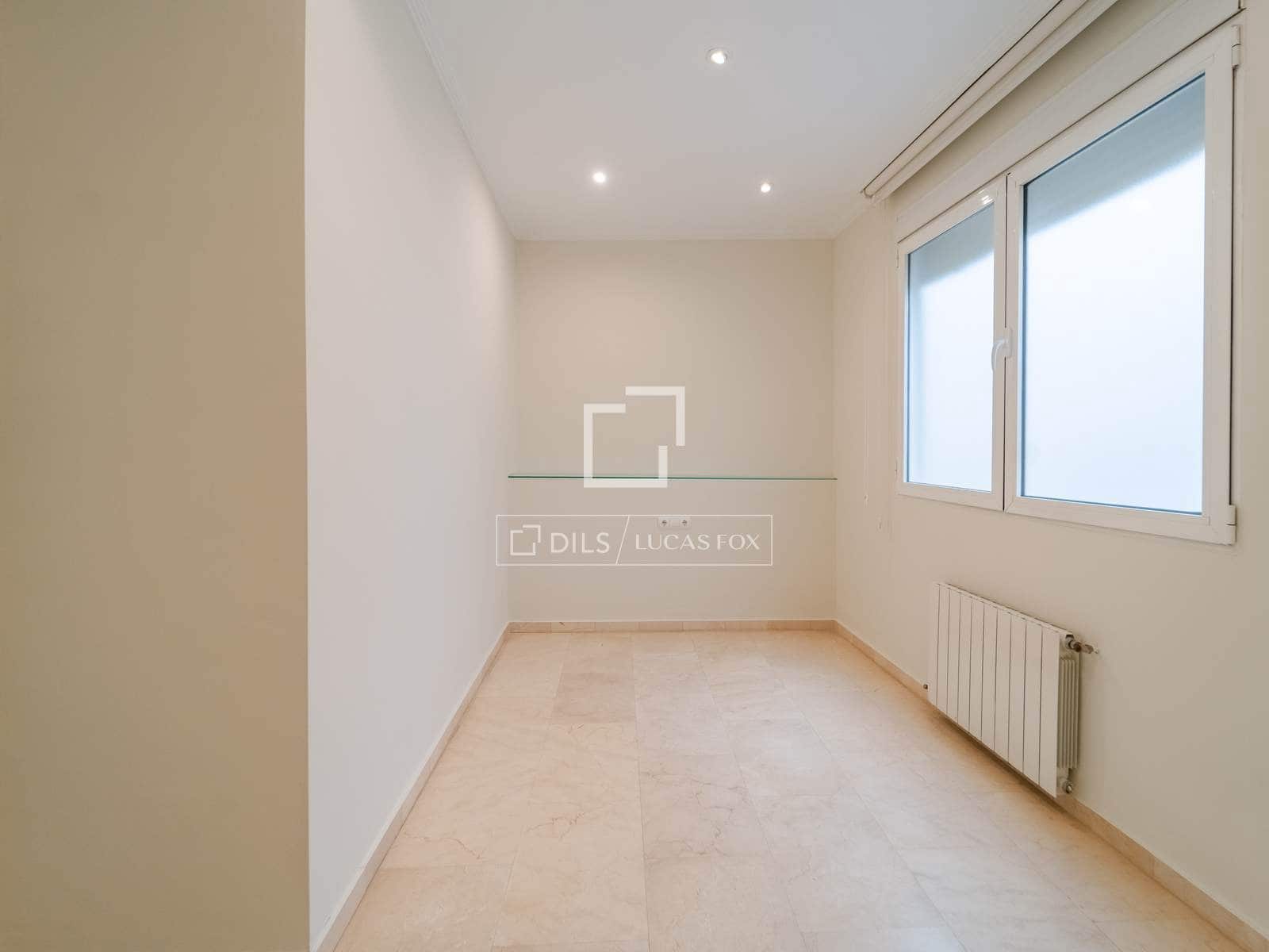 3 soveværelse Lejlighed til leje i Valencia by - € 2.600 (Ref: 10095787)