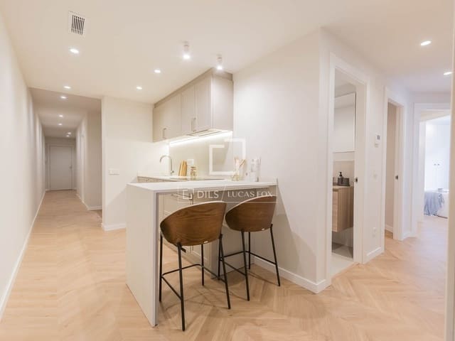 3 soverom Leilighet til salgs i Les Corts, Barcelona by - € 729 000 (Ref: 10095789)