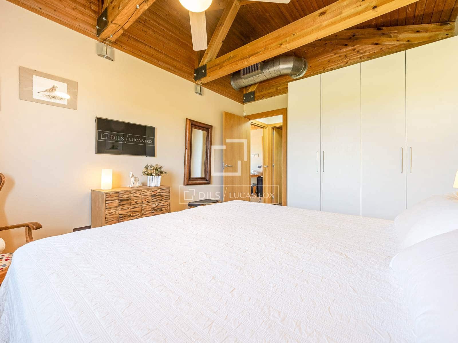 8 bedroom Finca/Country House for sale in Montbrio del Camp with pool garage - € 1,685,000 (Ref: 10097354)