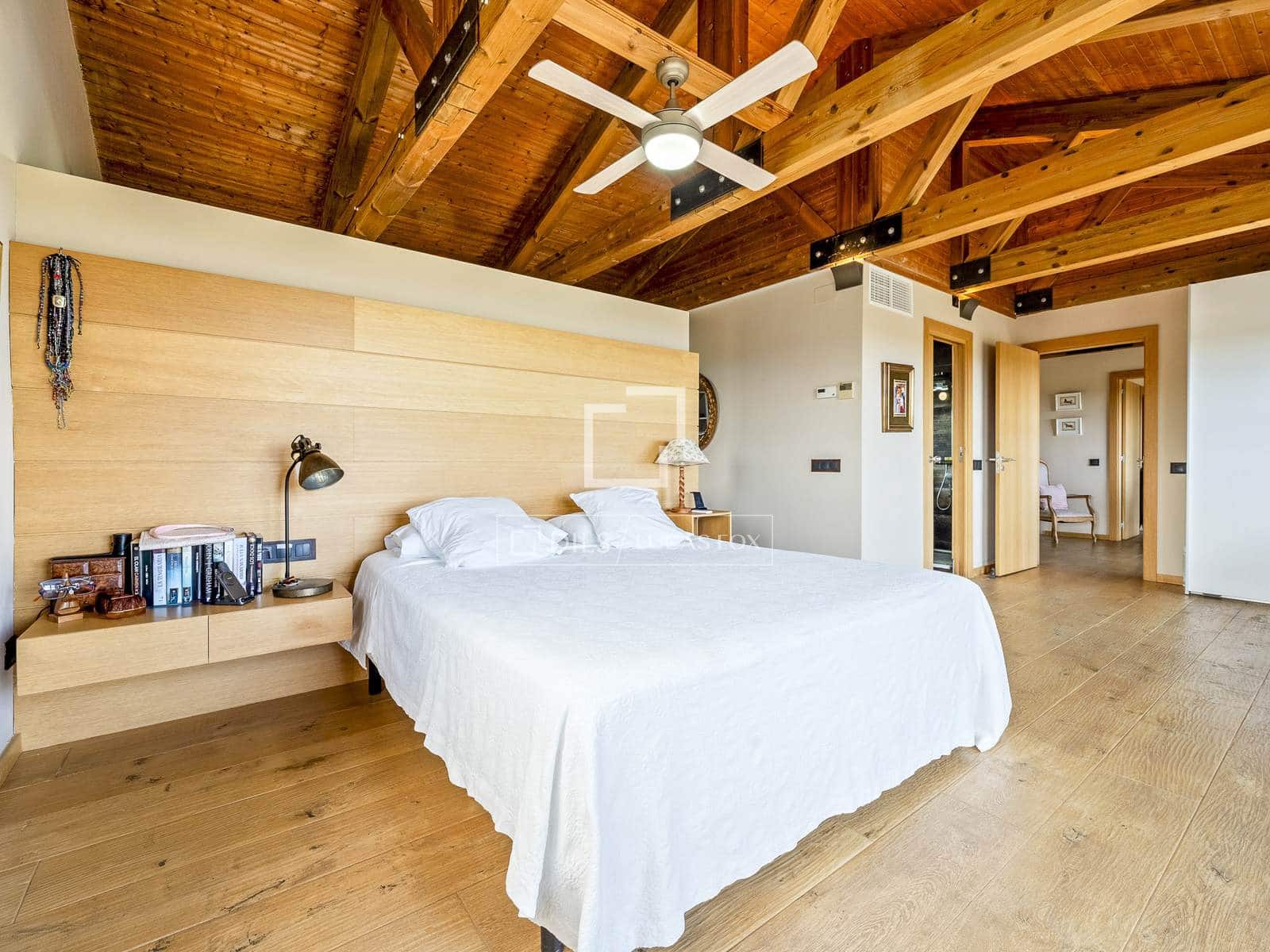 8 bedroom Finca/Country House for sale in Montbrio del Camp with pool garage - € 1,685,000 (Ref: 10097354)