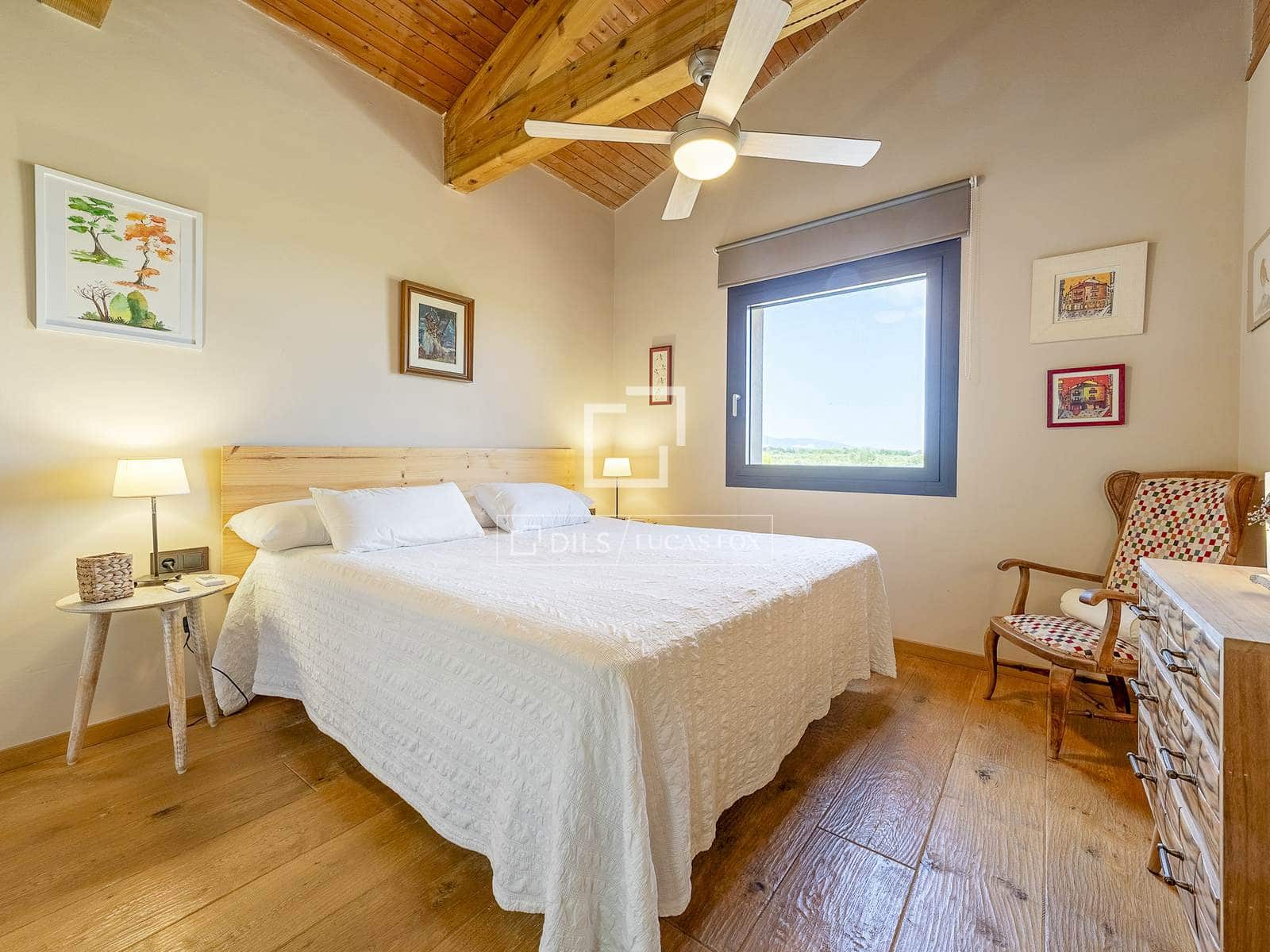 8 bedroom Finca/Country House for sale in Montbrio del Camp with pool garage - € 1,685,000 (Ref: 10097354)