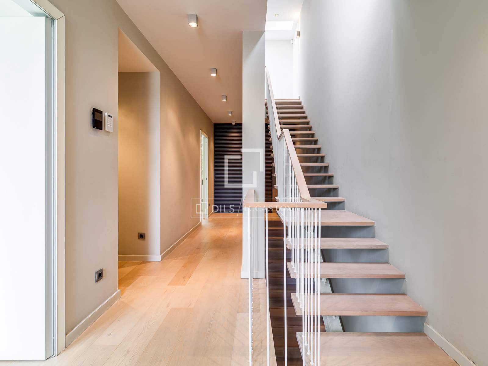 3 chambre Villa/Maison à vendre à Barcelone ville avec piscine garage - 3 490 000 € (Ref: 10098608)