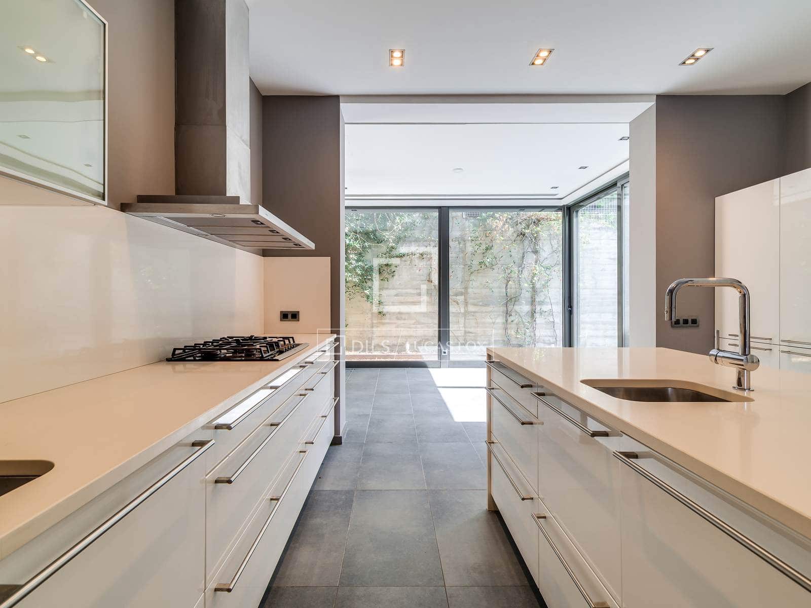 3 chambre Villa/Maison à vendre à Barcelone ville avec piscine garage - 3 490 000 € (Ref: 10098608)