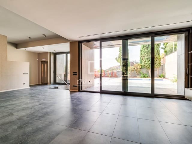 3 chambre Villa/Maison à vendre à Barcelone ville avec piscine garage - 3 490 000 € (Ref: 10098608)