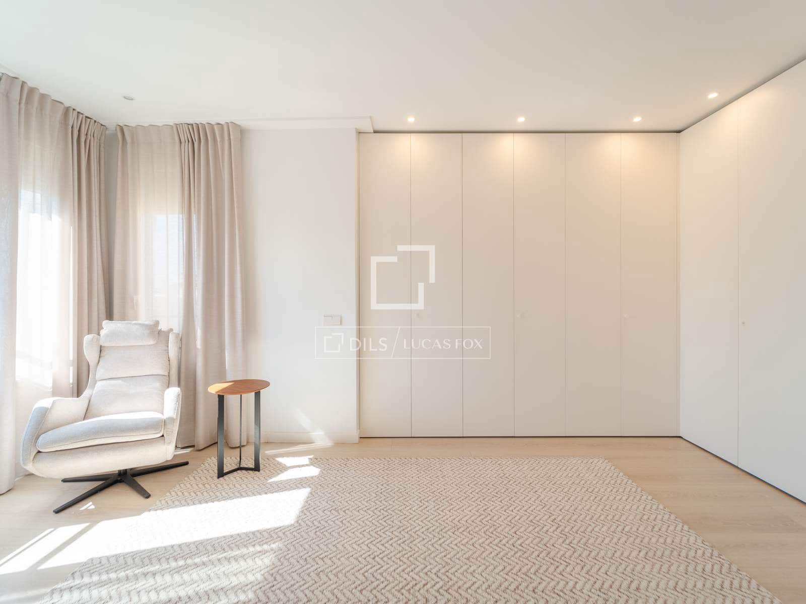 3 camera da letto Appartamento da affittare in Valencia citta - 2.800 € (Rif: 10098610)