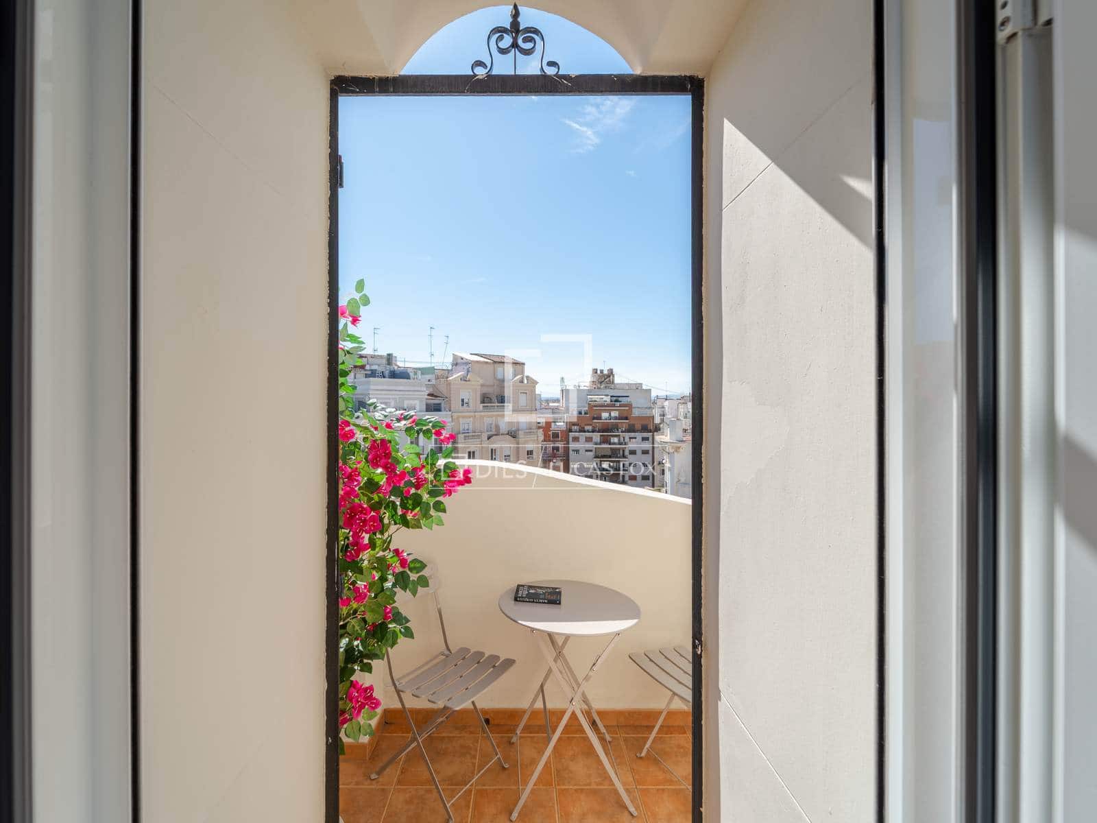 3 camera da letto Appartamento da affittare in Valencia citta - 2.800 € (Rif: 10098610)