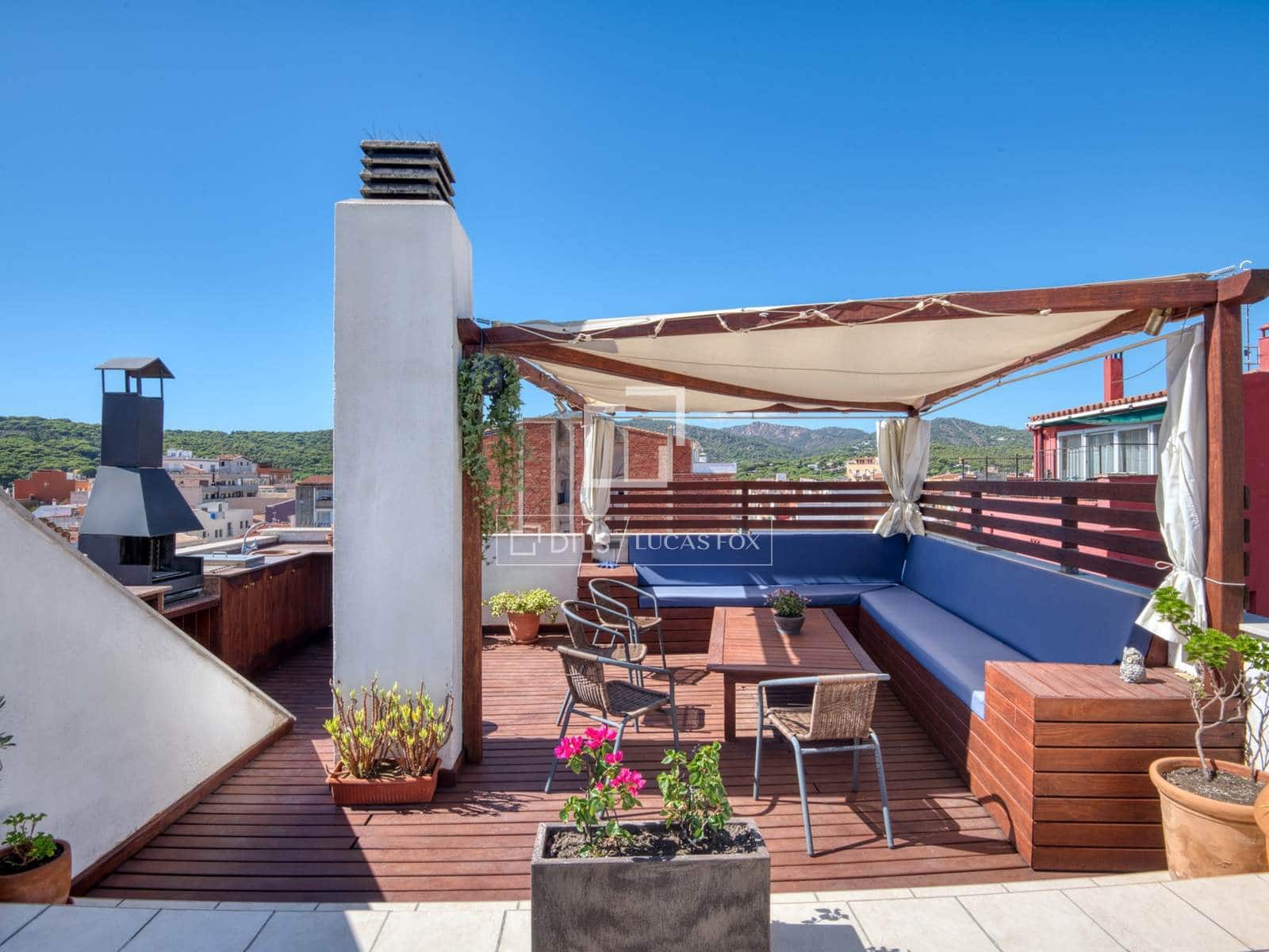 4 Zimmer Villa zu verkaufen in Sant Feliu de Guixols mit Garage - 623.000 € (Ref: 10098788)