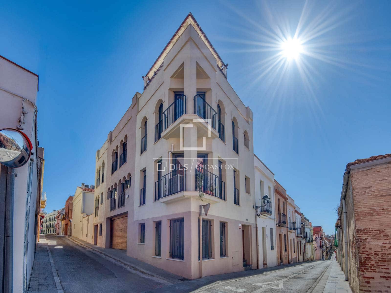 4 Zimmer Villa zu verkaufen in Sant Feliu de Guixols mit Garage - 623.000 € (Ref: 10098788)