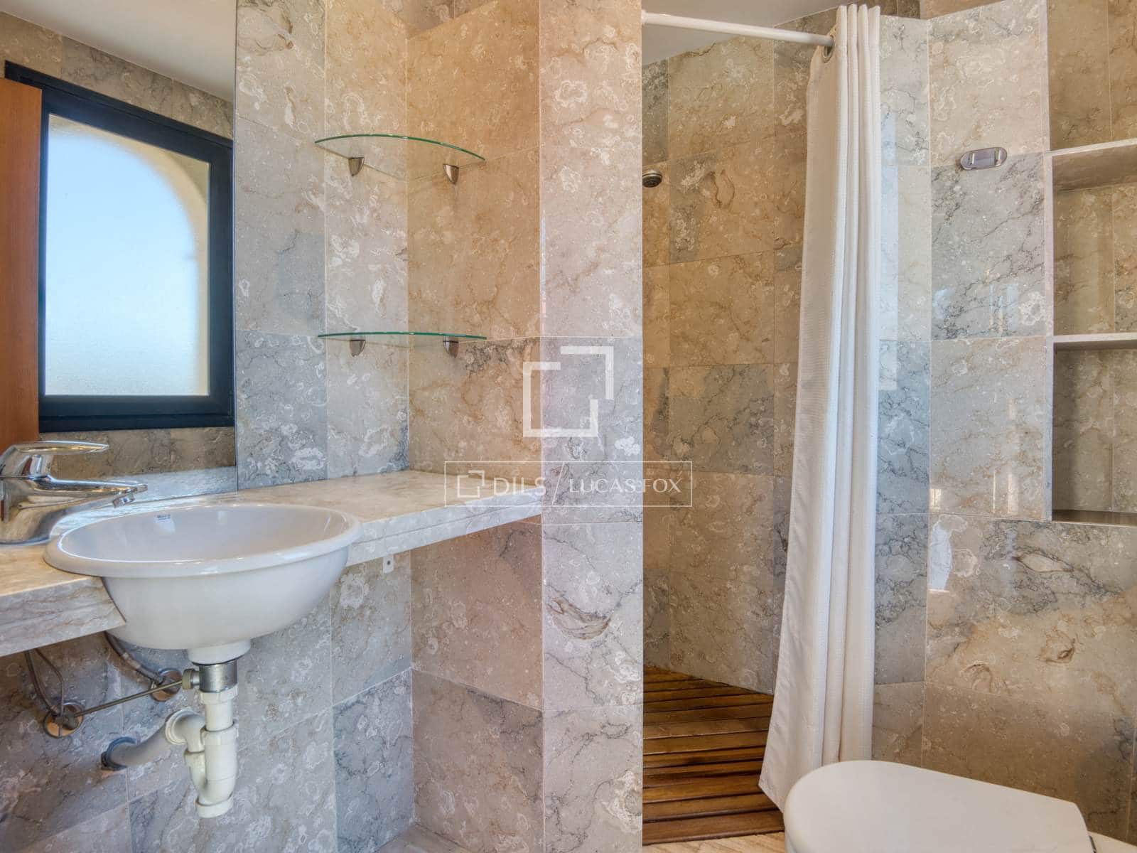 4 Zimmer Villa zu verkaufen in Sant Feliu de Guixols mit Garage - 623.000 € (Ref: 10098788)