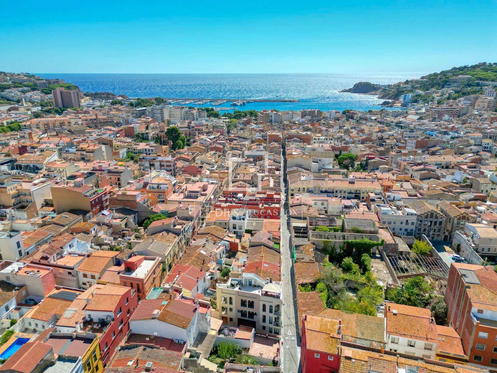 4 Zimmer Villa zu verkaufen in Sant Feliu de Guixols mit Garage - 623.000 € (Ref: 10098788)