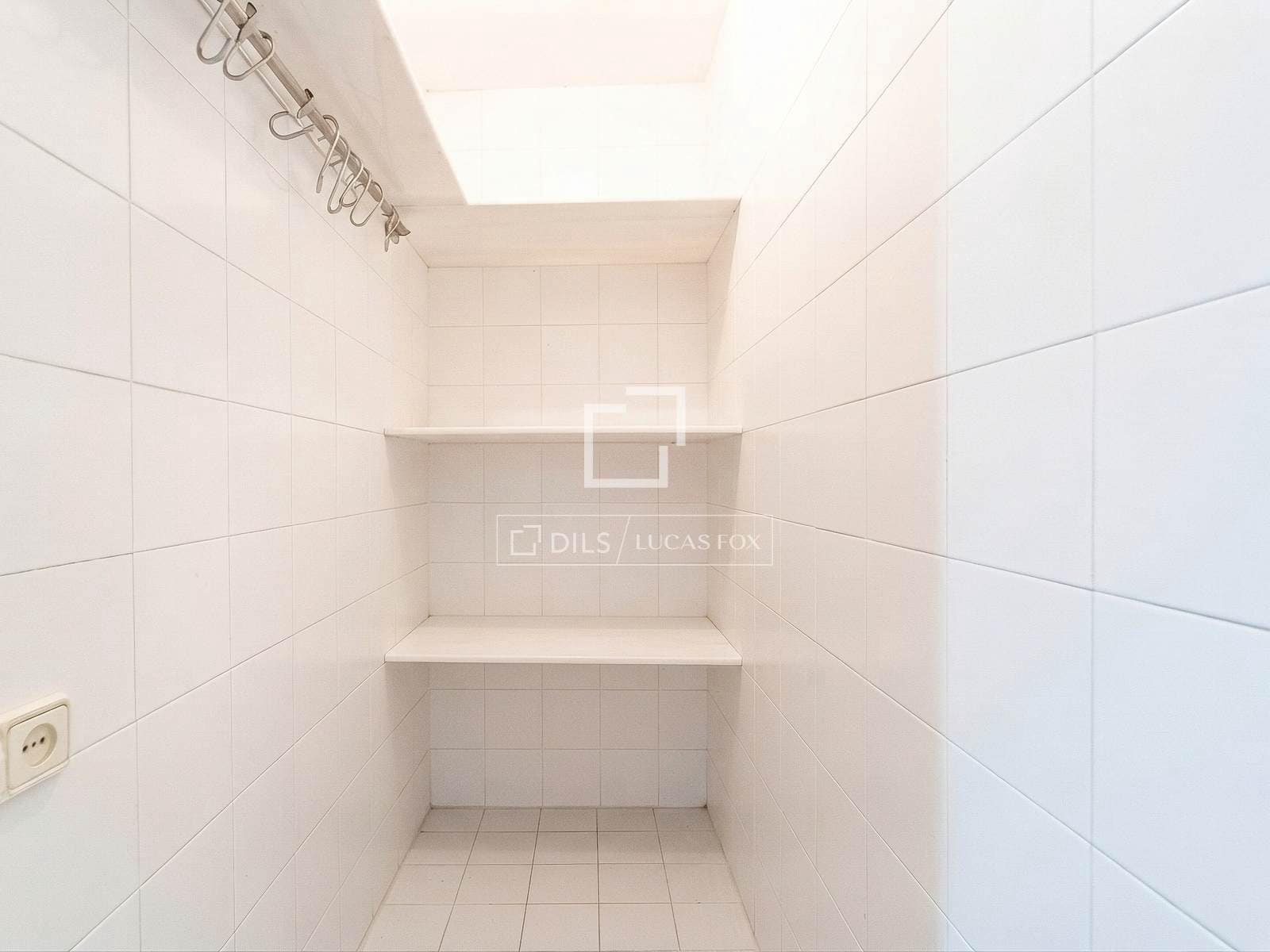 6 soverom Villa til salgs i Valencia by med garasje - € 900 000 (Ref: 10098791)