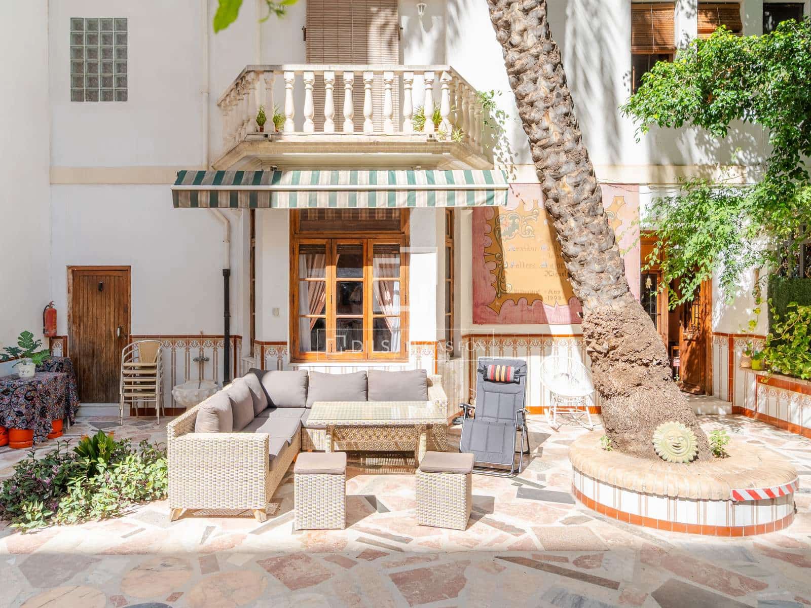 6 soverom Villa til salgs i Valencia by med garasje - € 900 000 (Ref: 10098791)