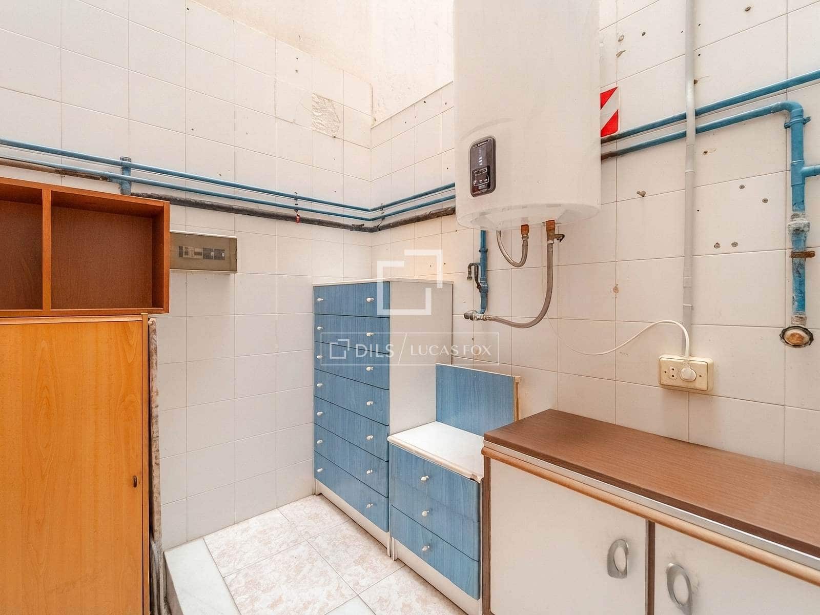 6 soverom Villa til salgs i Valencia by med garasje - € 900 000 (Ref: 10098791)