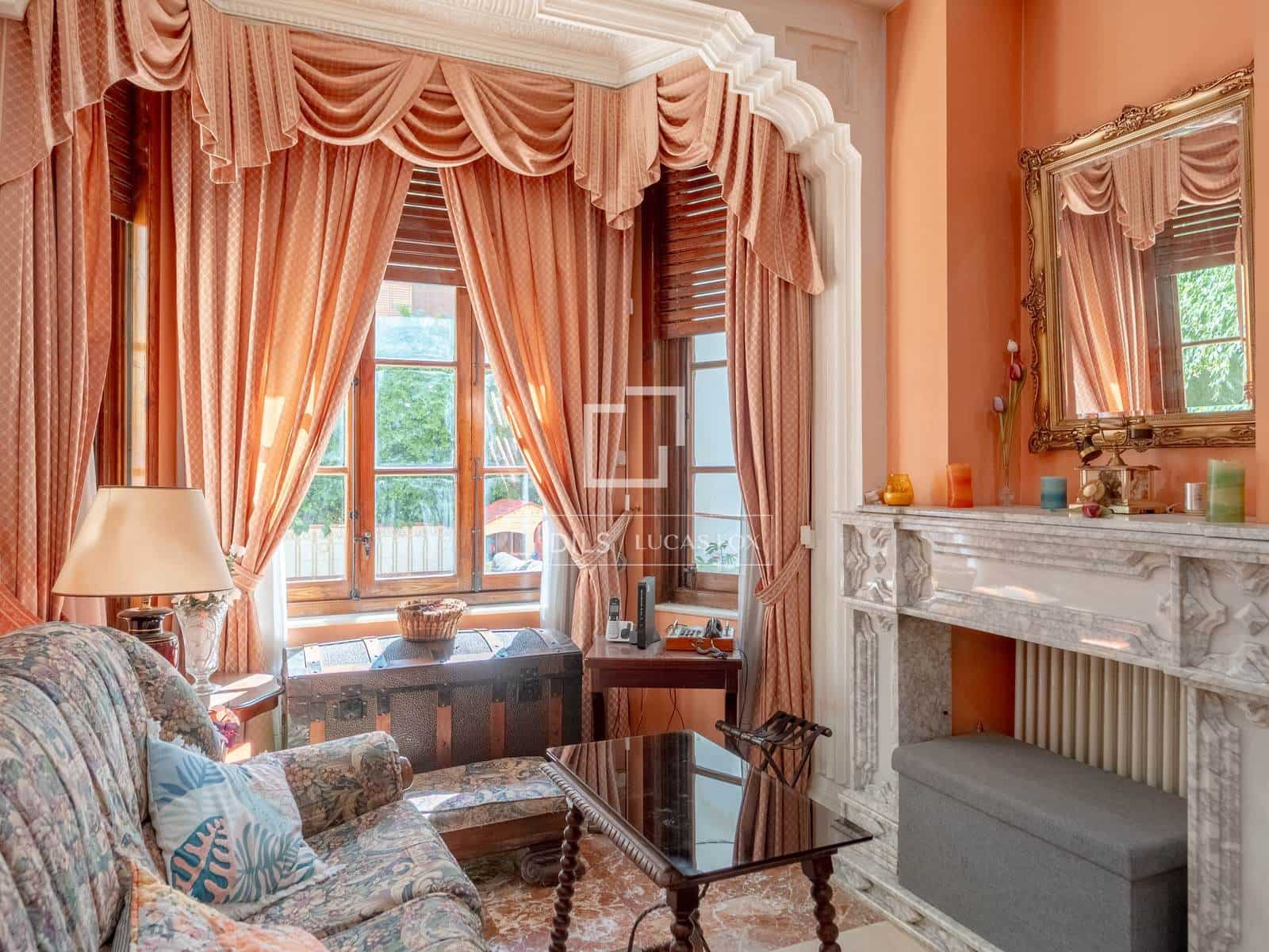 6 soverom Villa til salgs i Valencia by med garasje - € 900 000 (Ref: 10098791)