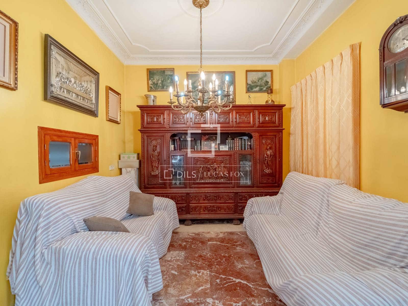 6 soverom Villa til salgs i Valencia by med garasje - € 900 000 (Ref: 10098791)