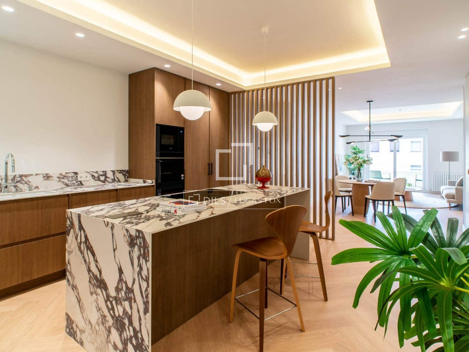 Apartamento de 3 habitaciones en Madrid ciudad en venta con garaje - 2.190.000 € (Ref: 10098935)
