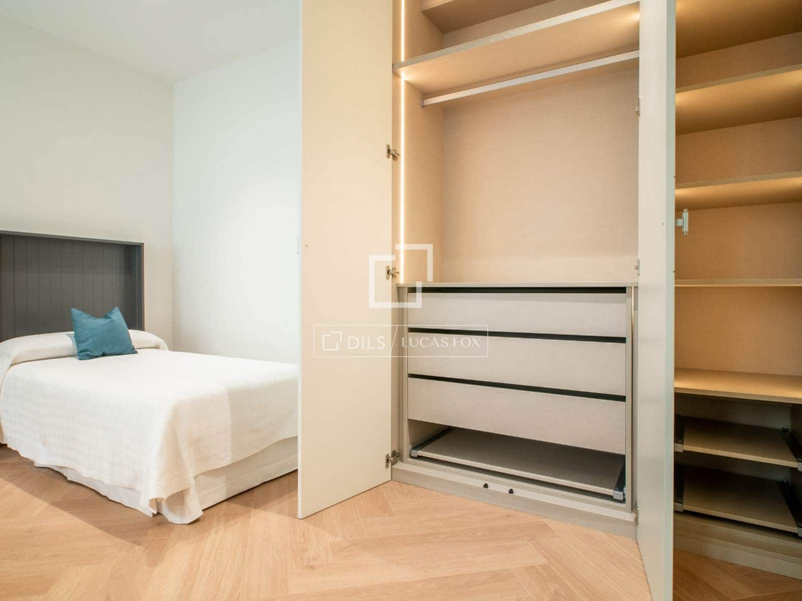 Apartamento de 3 habitaciones en Madrid ciudad en venta con garaje - 2.190.000 € (Ref: 10098935)