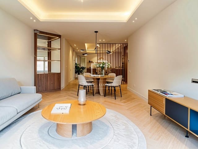 Apartamento de 3 habitaciones en Ibiza, Madrid ciudad en venta con garaje - 2.190.000 € (Ref: 10098935)