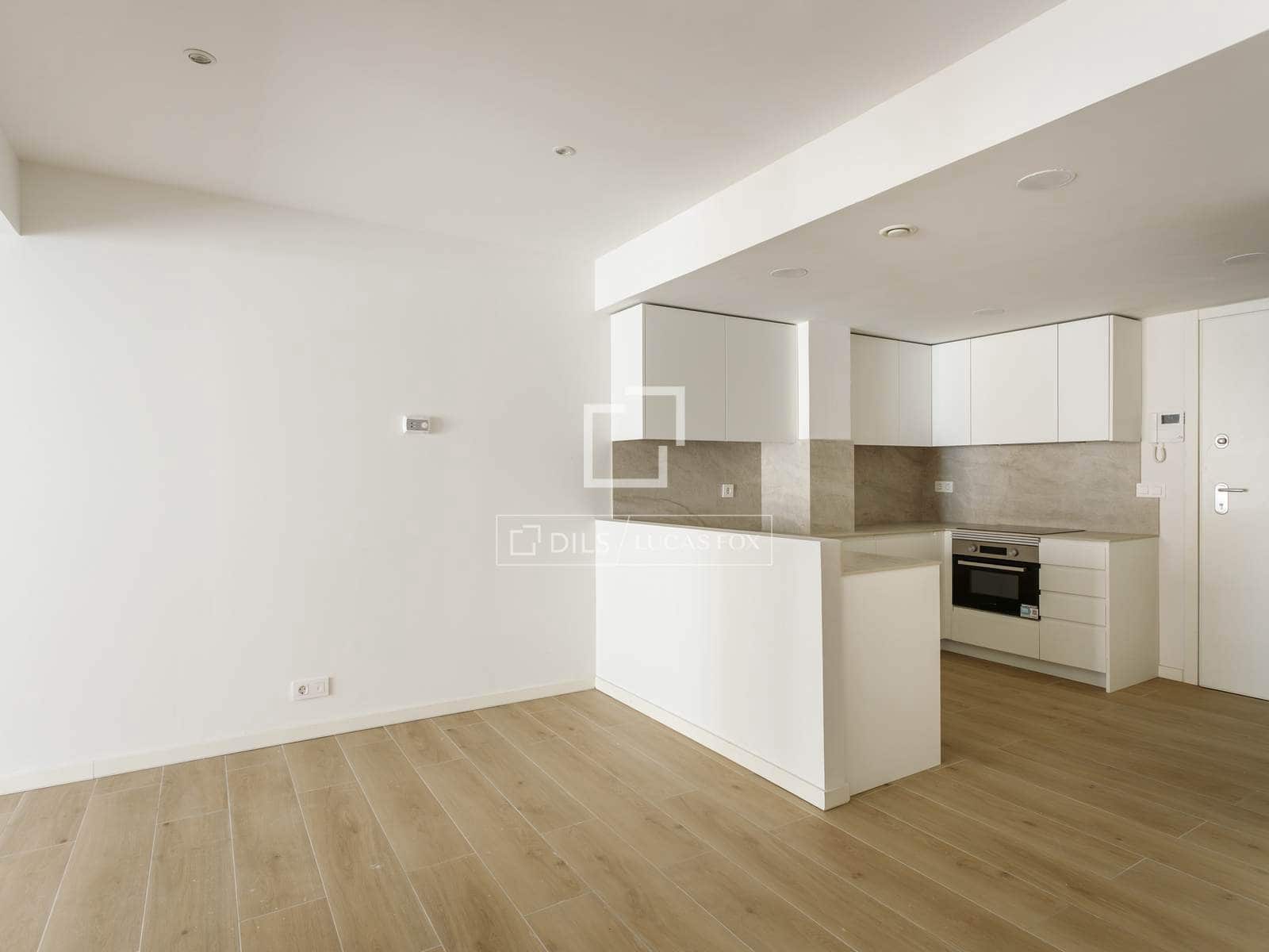1 slaapkamer Appartement te huur in Madrid stad - € 1.200 (Ref: 10099131)