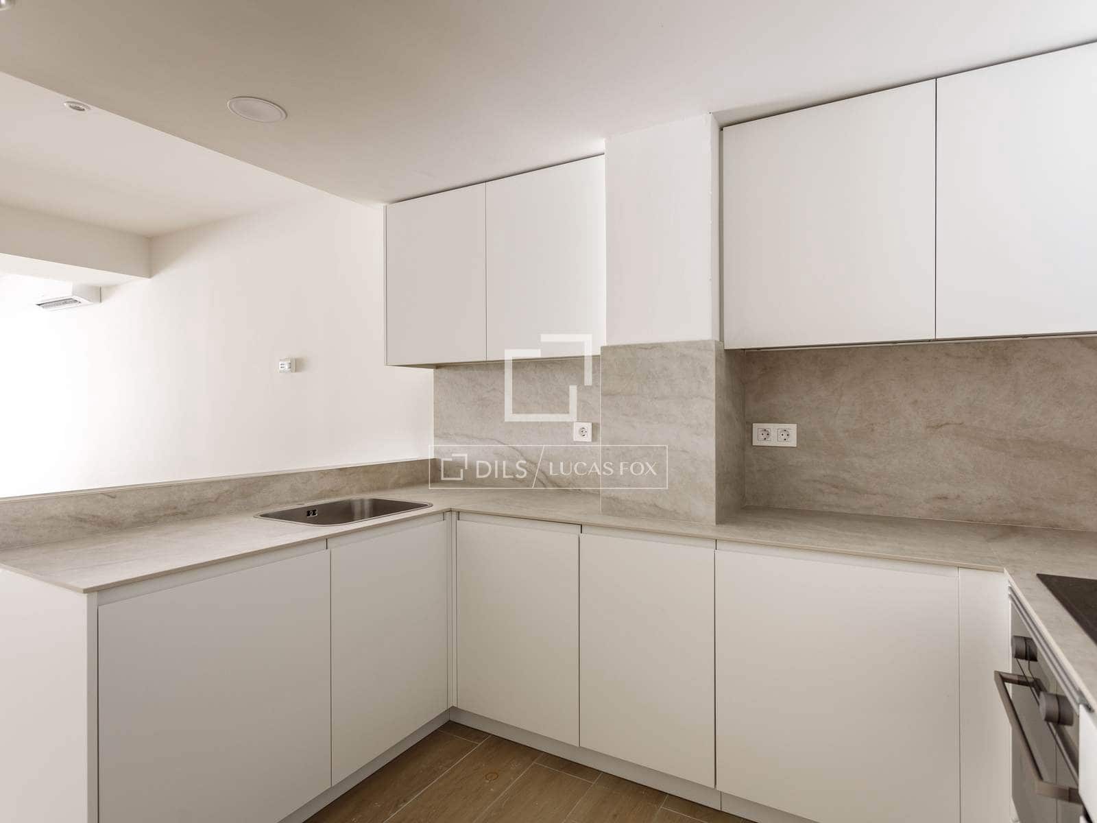 1 slaapkamer Appartement te huur in Madrid stad - € 1.200 (Ref: 10099131)