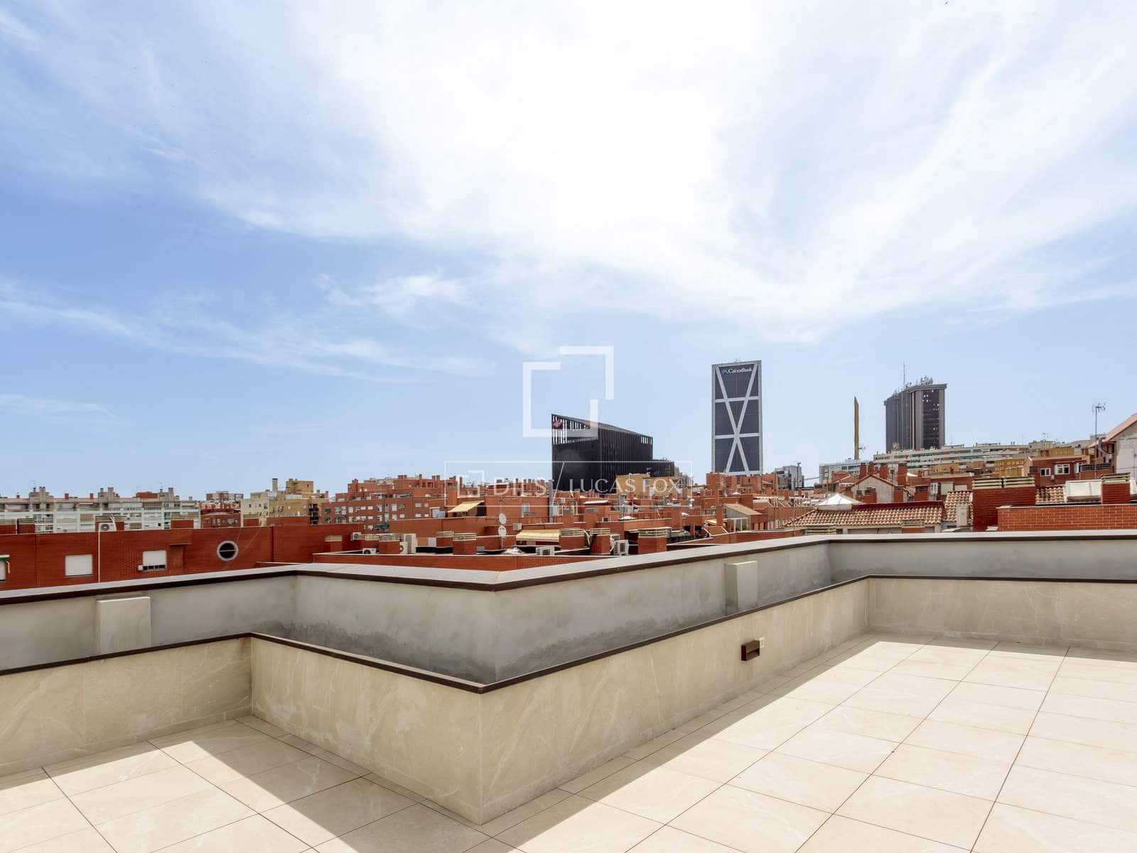1 slaapkamer Appartement te huur in Madrid stad - € 1.200 (Ref: 10099131)