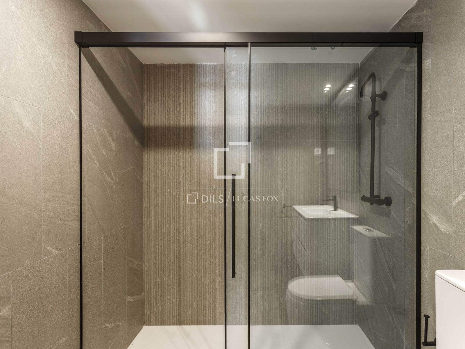 1 slaapkamer Appartement te huur in Madrid stad - € 1.200 (Ref: 10099131)