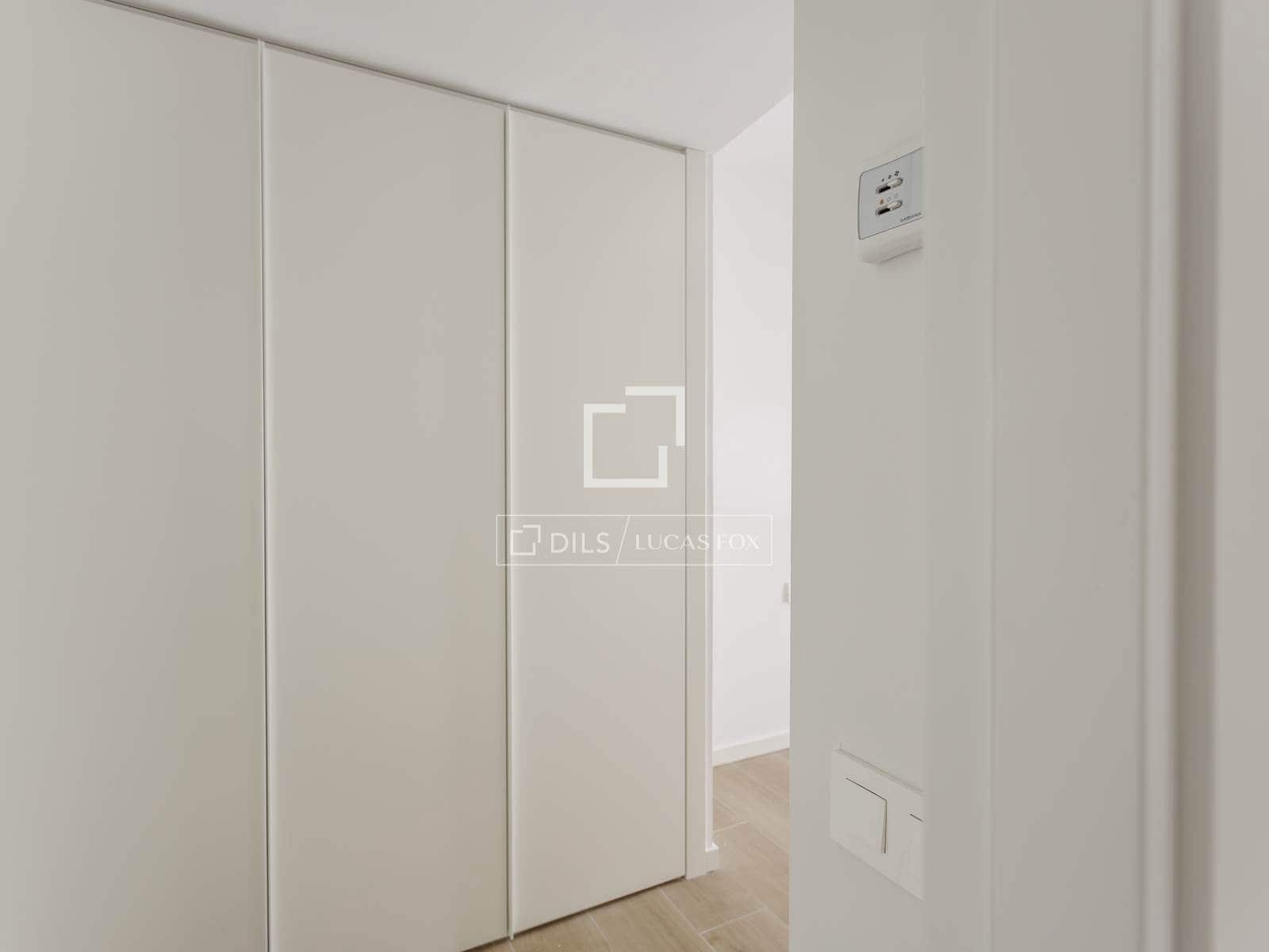 1 slaapkamer Appartement te huur in Madrid stad - € 1.200 (Ref: 10099131)