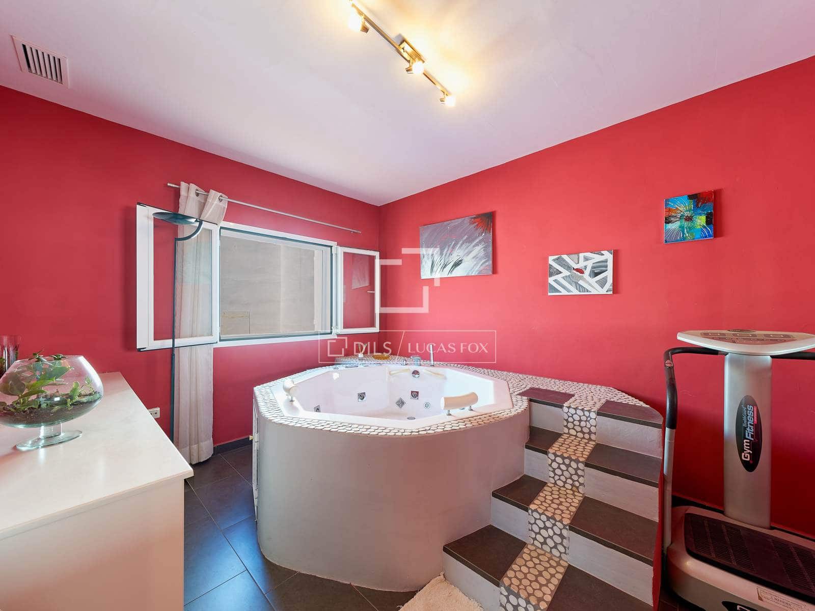 8 chambre Villa/Maison à vendre à Salobrena avec piscine garage - 1 450 000 € (Ref: 10099400)