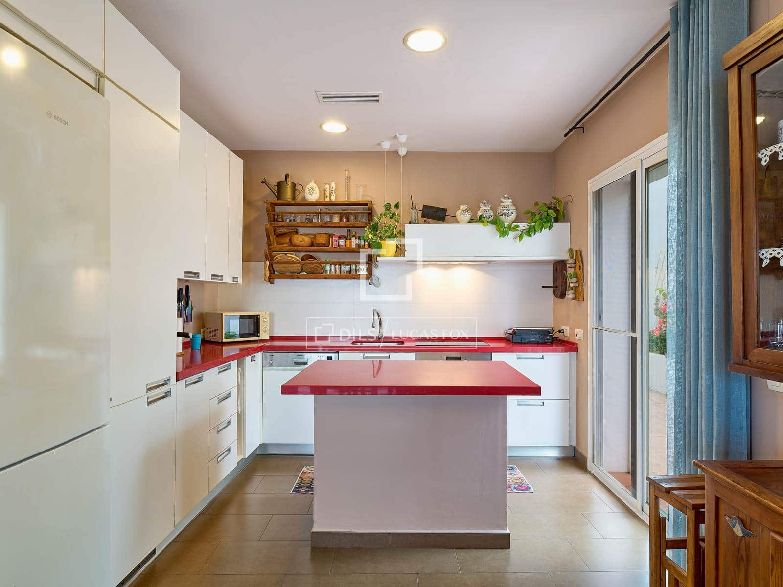 8 chambre Villa/Maison à vendre à Salobrena avec piscine garage - 1 450 000 € (Ref: 10099400)