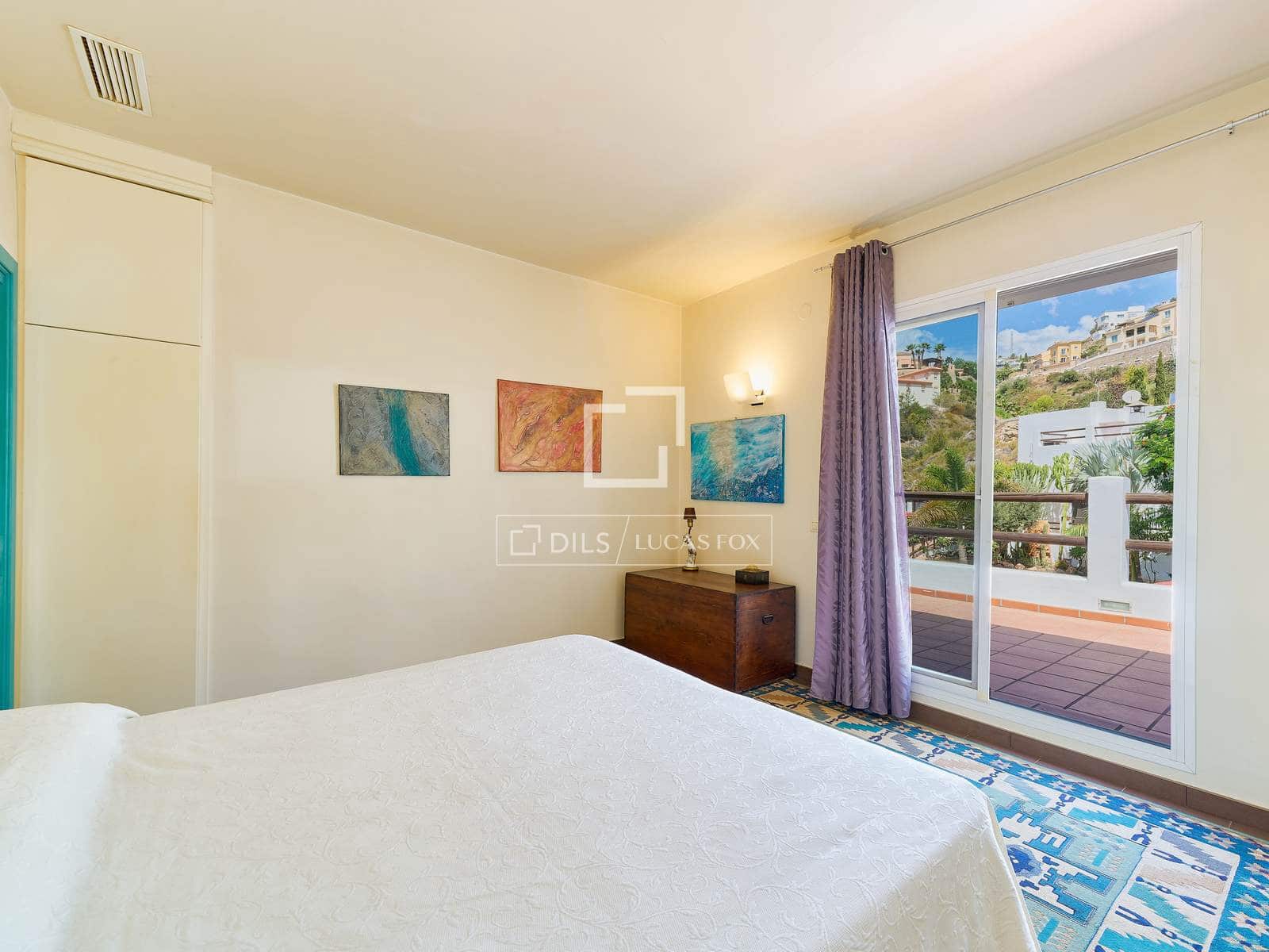 8 chambre Villa/Maison à vendre à Salobrena avec piscine garage - 1 450 000 € (Ref: 10099400)