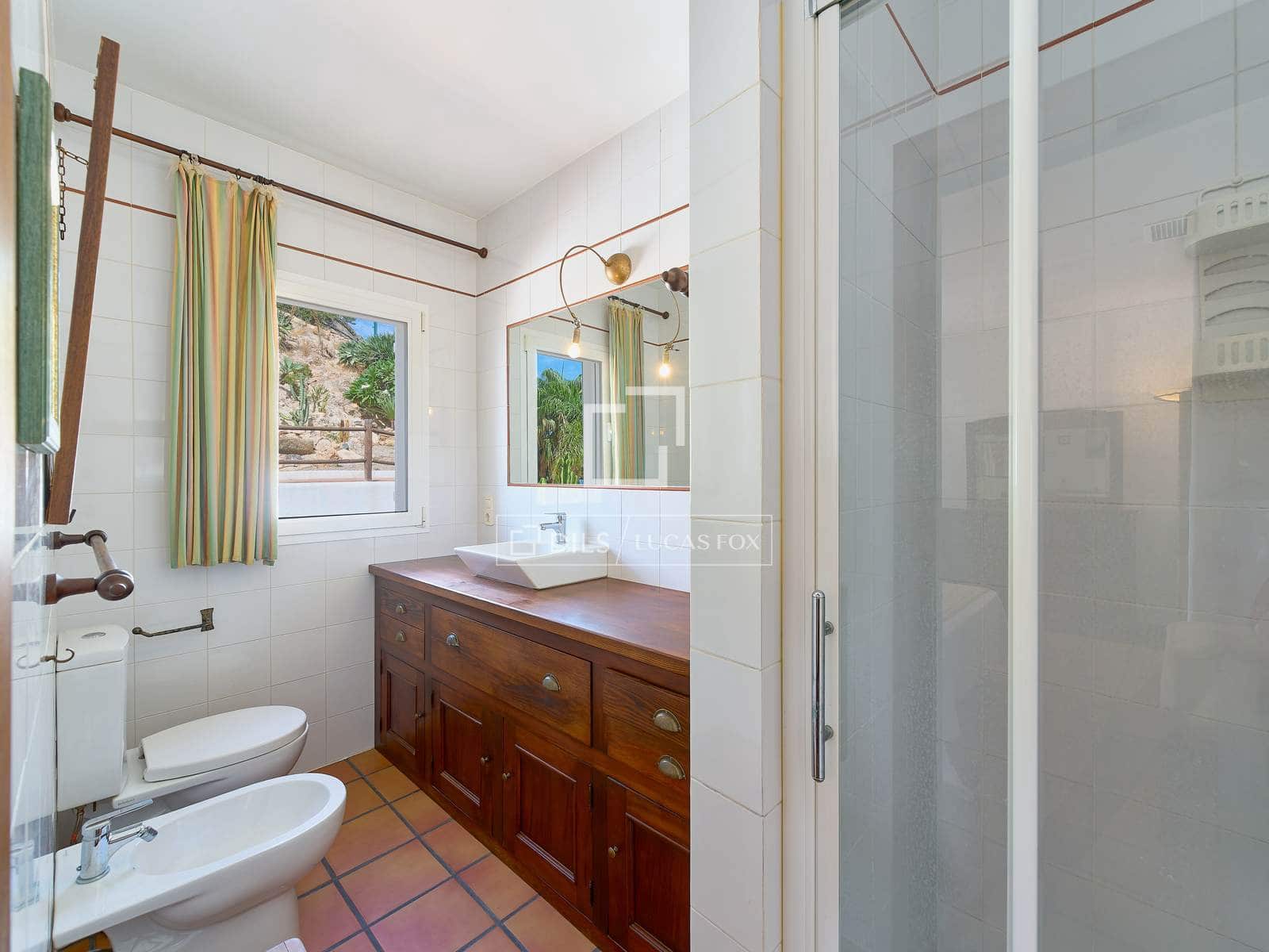 8 chambre Villa/Maison à vendre à Salobrena avec piscine garage - 1 450 000 € (Ref: 10099400)