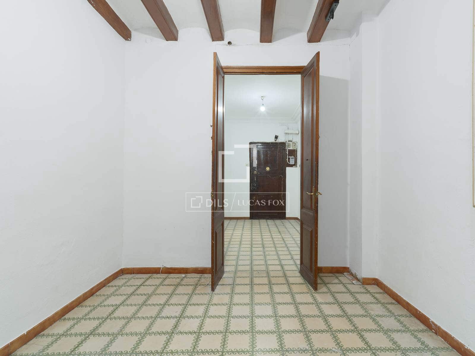 4 soveværelse Lejlighed til salg i Barcelona by - € 600.000 (Ref: 10099457)