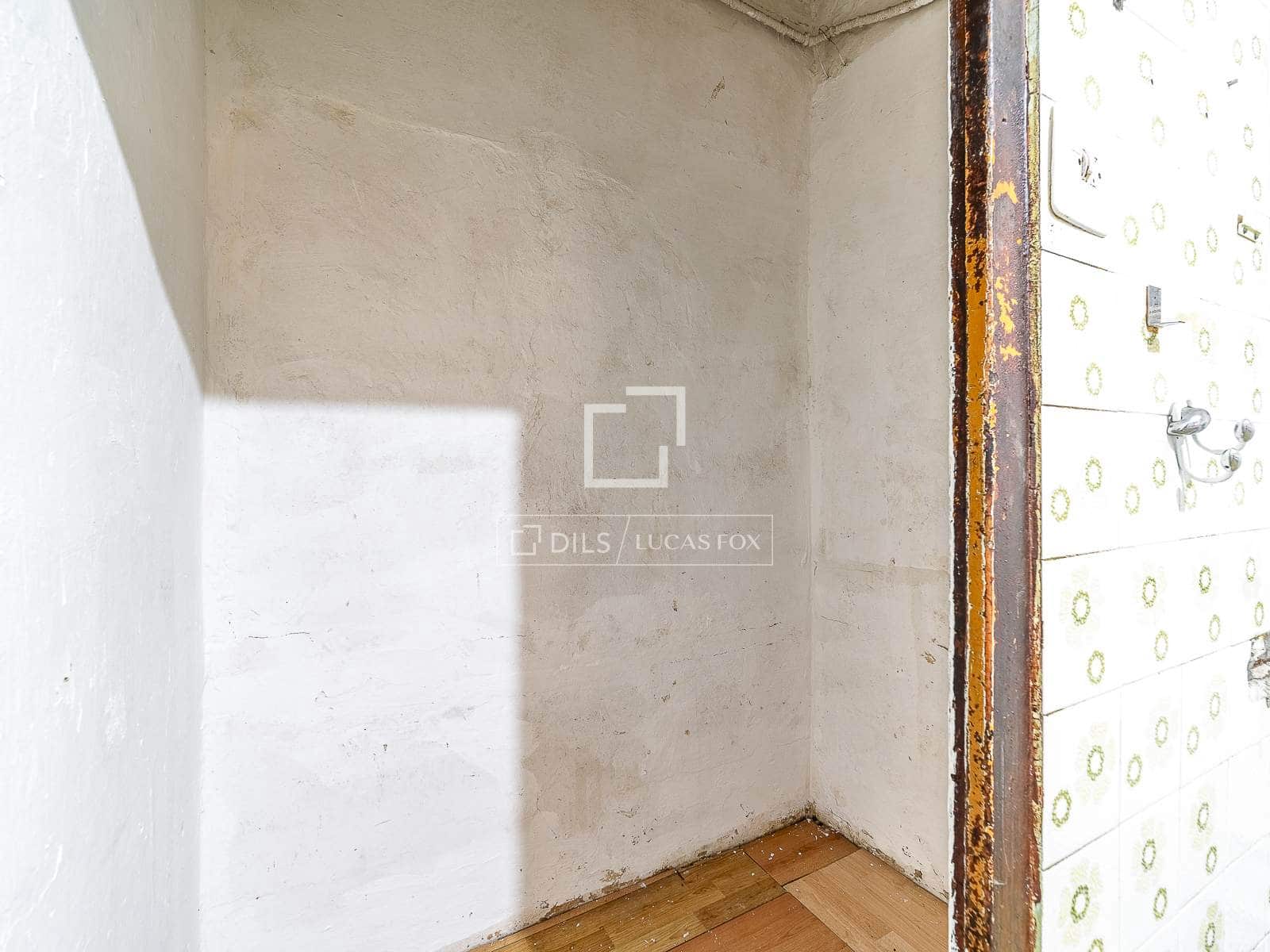 4 soveværelse Lejlighed til salg i Barcelona by - € 600.000 (Ref: 10099457)