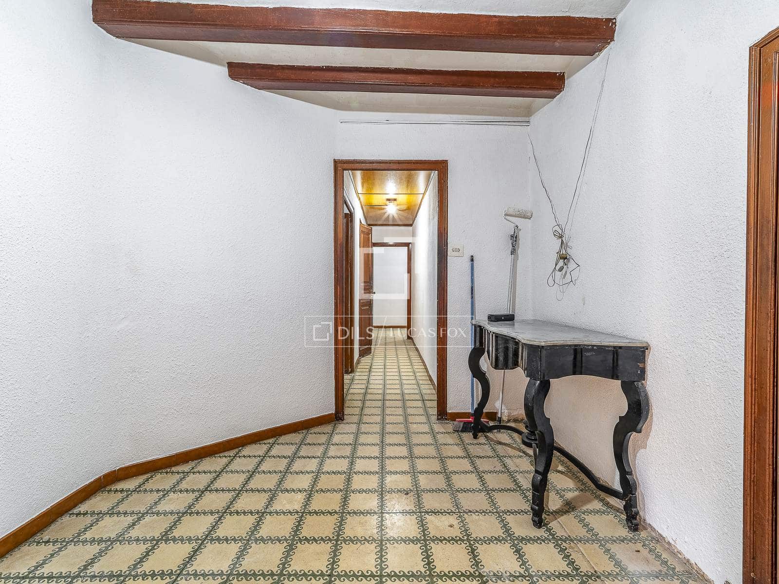 4 soveværelse Lejlighed til salg i Barcelona by - € 600.000 (Ref: 10099457)
