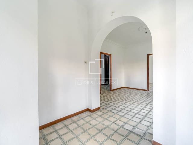 4 soveværelse Lejlighed til salg i Barcelona by - € 600.000 (Ref: 10099457)
