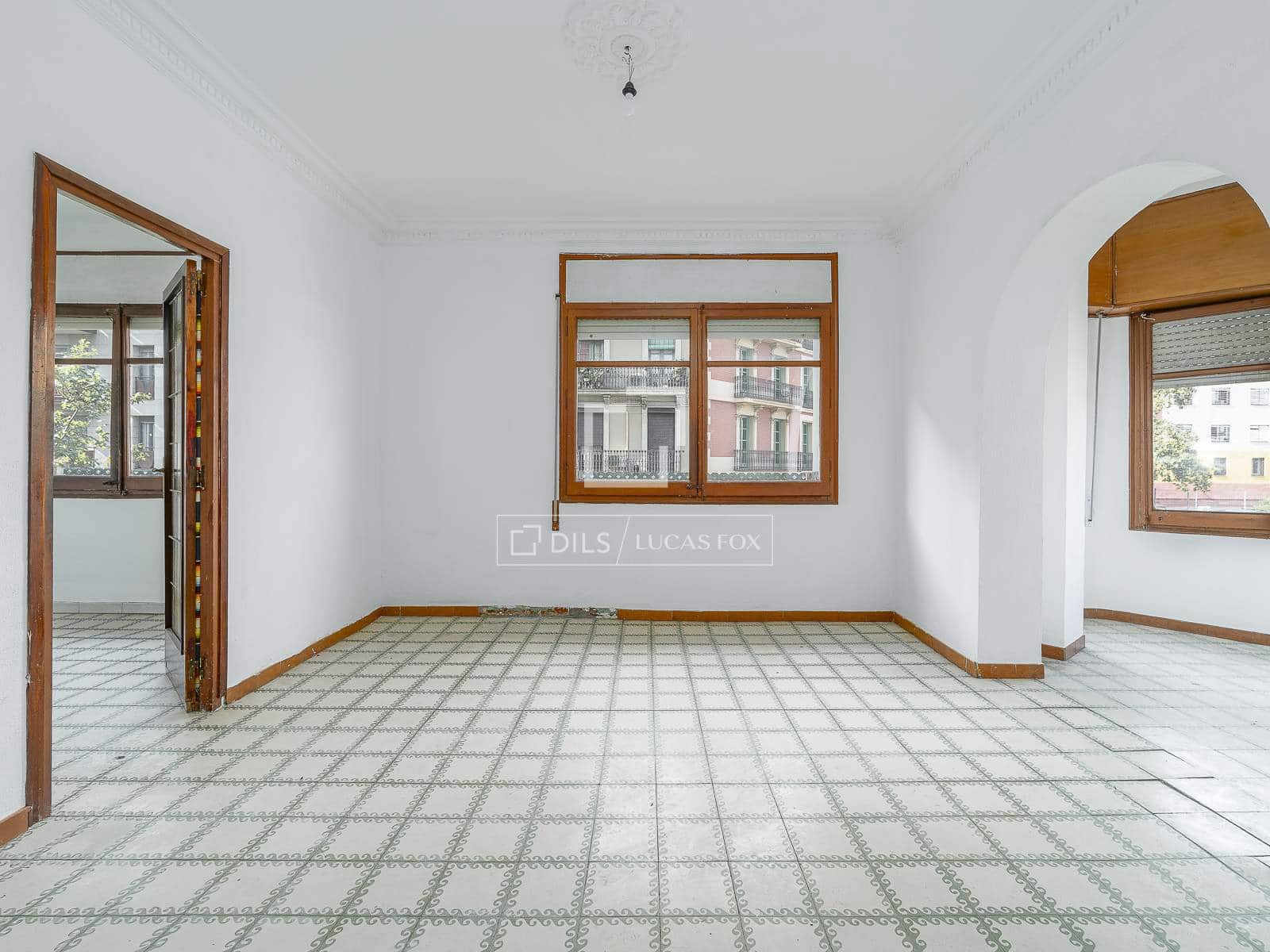 4 soveværelse Lejlighed til salg i Barcelona by - € 600.000 (Ref: 10099457)