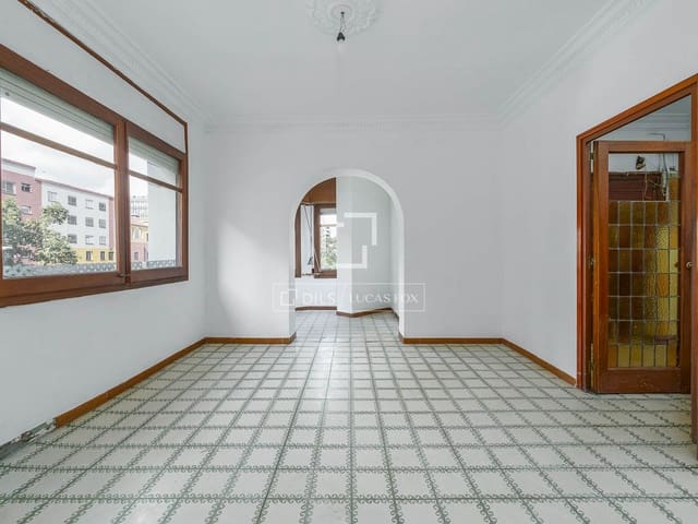 4 soveværelse Lejlighed til salg i Barcelona by - € 600.000 (Ref: 10099457)