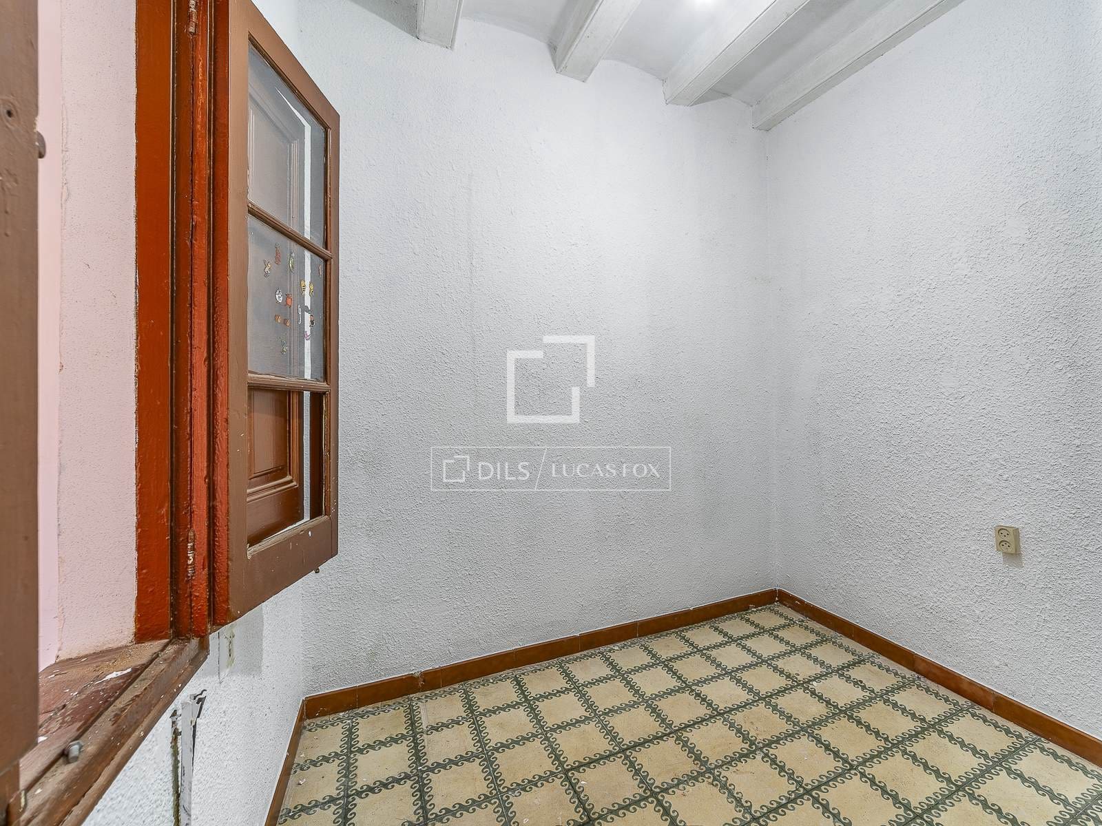 4 soveværelse Lejlighed til salg i Barcelona by - € 600.000 (Ref: 10099457)