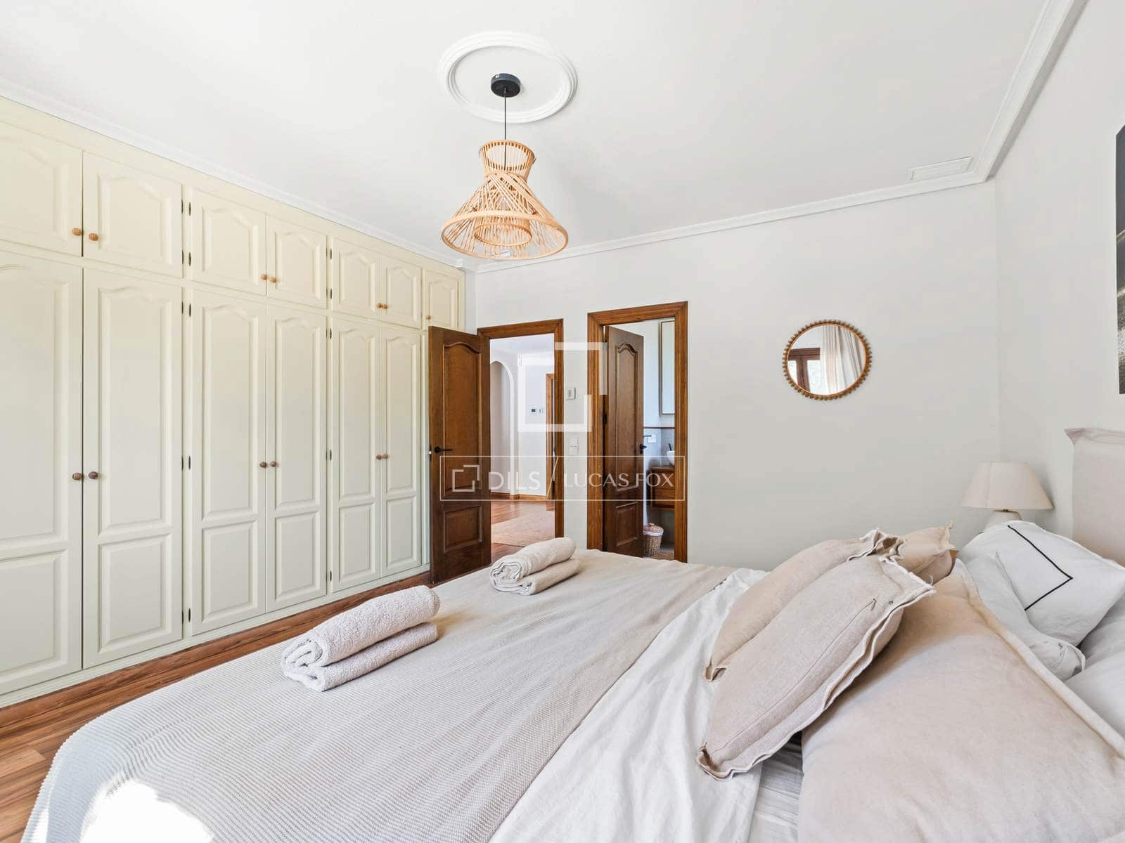 5 quarto Moradia para venda em Valverde com piscina garagem - 1 325 000 € (Ref: 10099562)