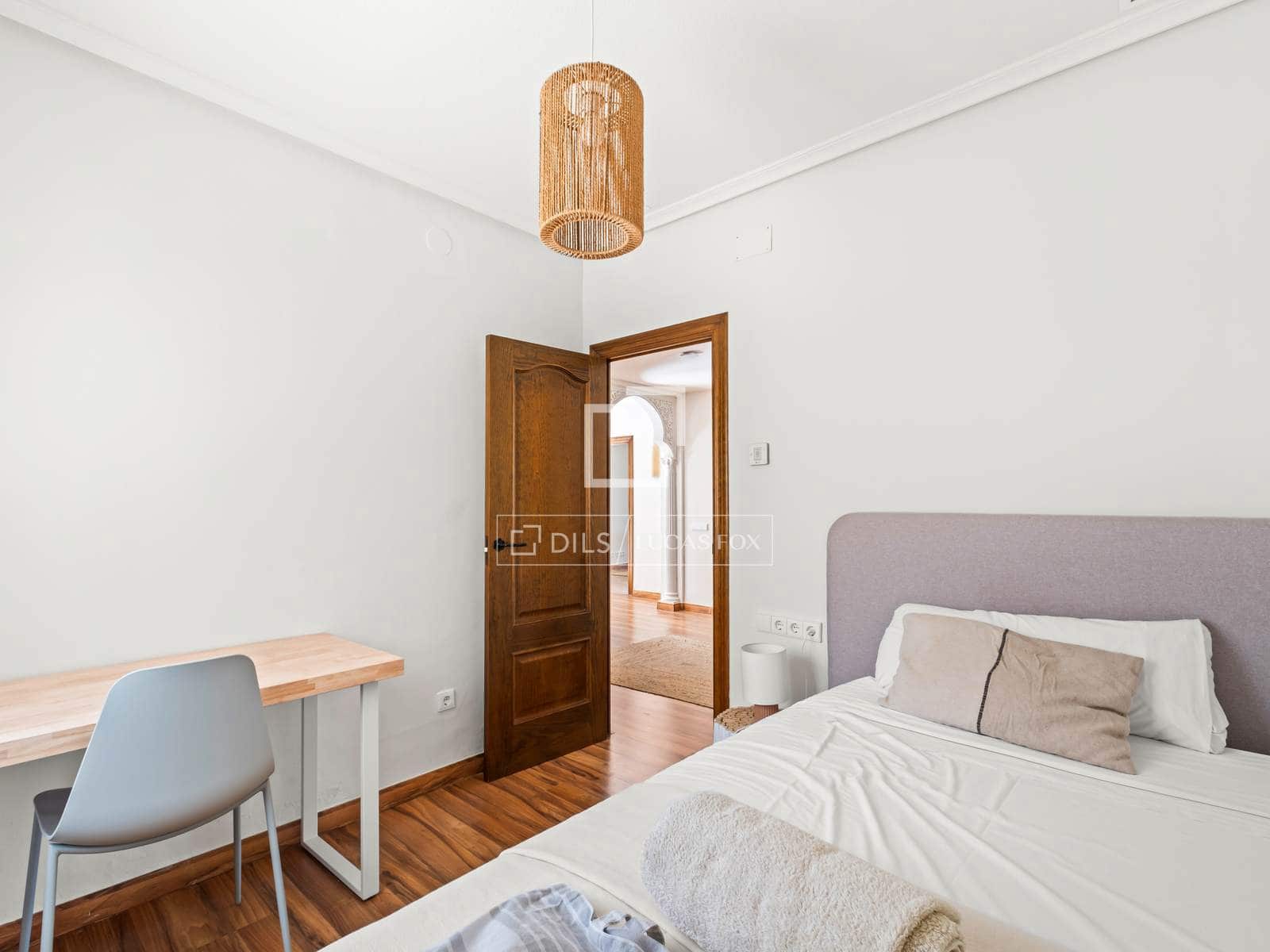 5 quarto Moradia para venda em Valverde com piscina garagem - 1 325 000 € (Ref: 10099562)