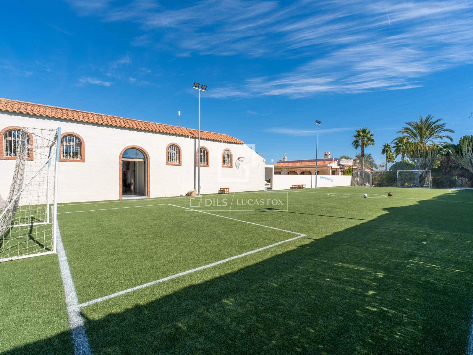 5 quarto Moradia para venda em Valverde com piscina garagem - 1 325 000 € (Ref: 10099562)