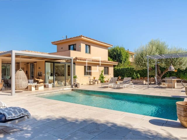 3 Zimmer Villa zu verkaufen in Pals mit Pool Garage - 775.000 € (Ref: 10100429)