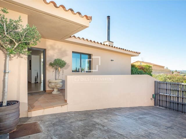 3 Zimmer Villa zu verkaufen in Pals mit Pool Garage - 775.000 € (Ref: 10100429)