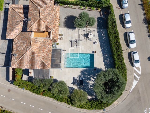 3 Zimmer Villa zu verkaufen in Pals mit Pool Garage - 775.000 € (Ref: 10100429)