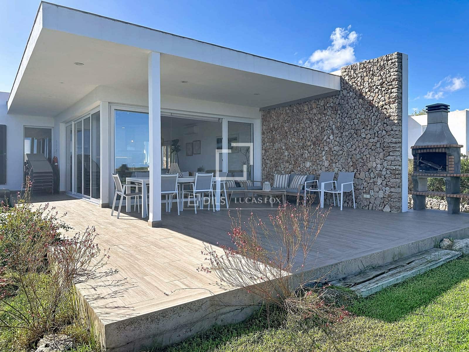 4 quarto Moradia para venda em Es Mercadal com piscina garagem - 1 445 000 € (Ref: 10100500)