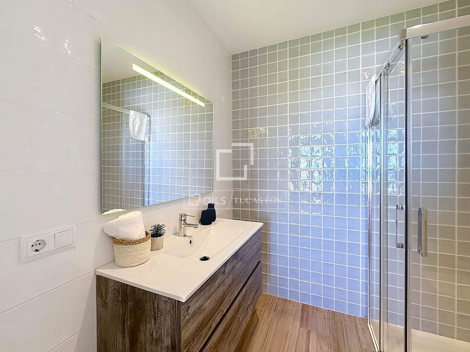 4 quarto Moradia para venda em Es Mercadal com piscina garagem - 1 445 000 € (Ref: 10100500)