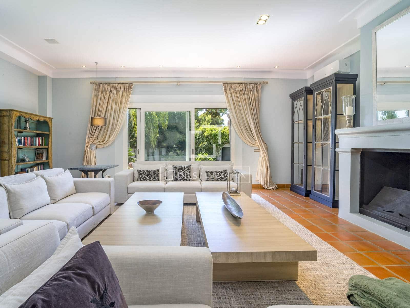 6 sypialnia Willa na sprzedaż w San Pedro de Alcantara z basenem garażem - 2 690 000 € (Ref: 10101522)