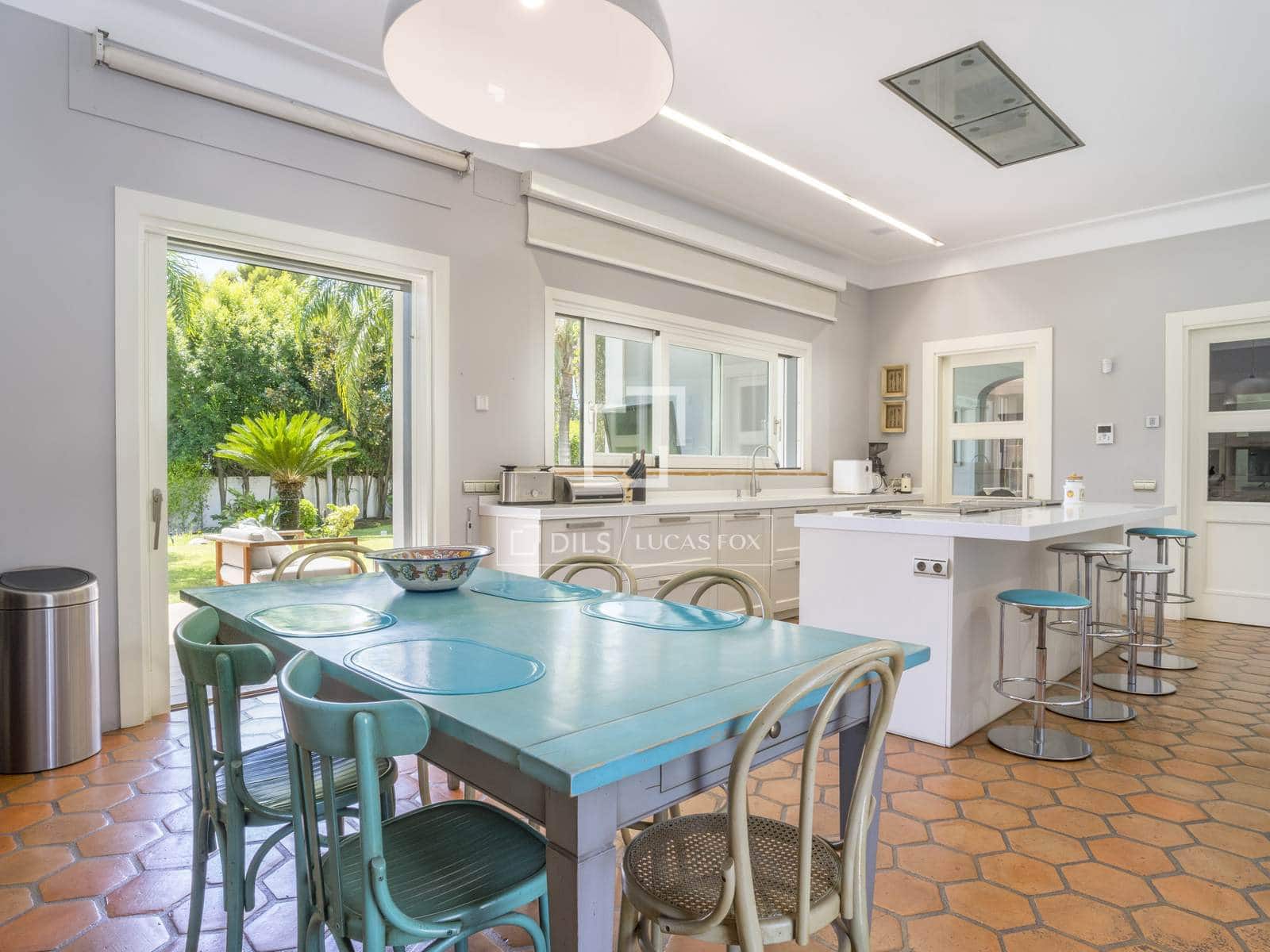 6 sypialnia Willa na sprzedaż w San Pedro de Alcantara z basenem garażem - 2 690 000 € (Ref: 10101522)